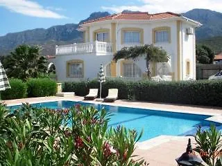 The Club Hotell